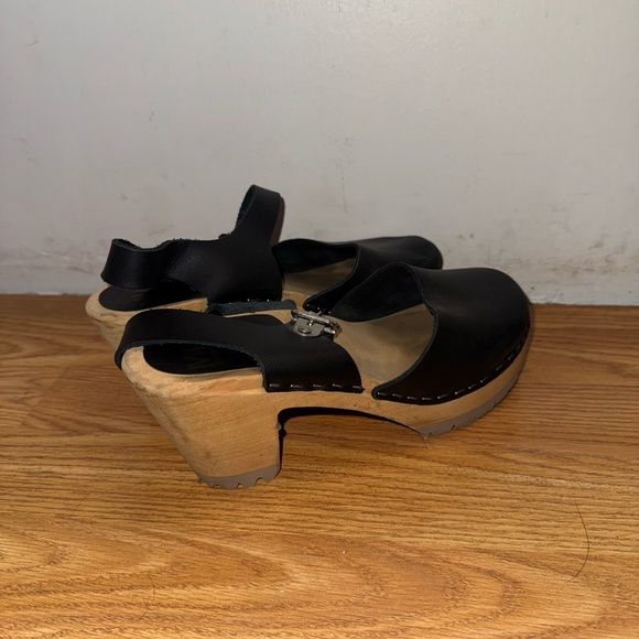 Black Leather Clogs with Buckle - Picture 3 of 5